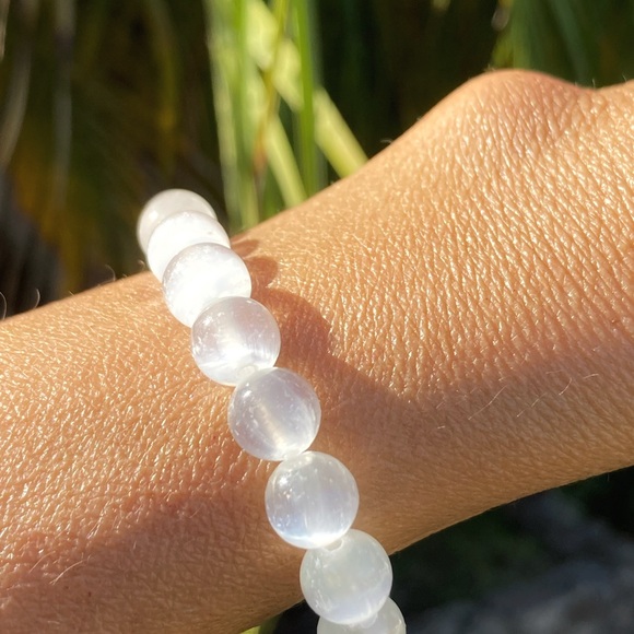 Selenite Bracelet - Picture 3 of 5